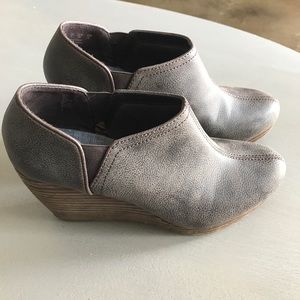 Dr. Scholls Brown wedges